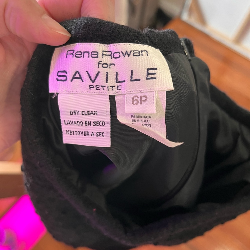 Wool pencil skirt. Size 6p (fits like a 0/00).